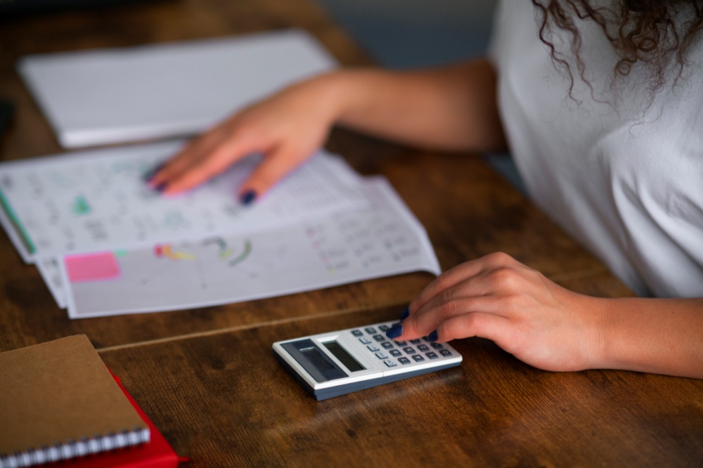 Como Fazer Cálculo de Horas Extras: Passo a Passo Simples e Rápido